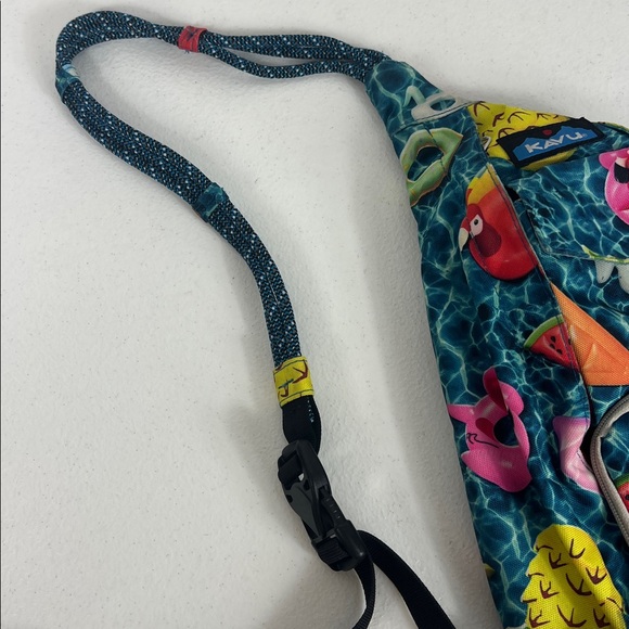 KAVU  Float Riot Rope Sling Small Lightweight Crossbody Summer Pool - Picture 5 of 10